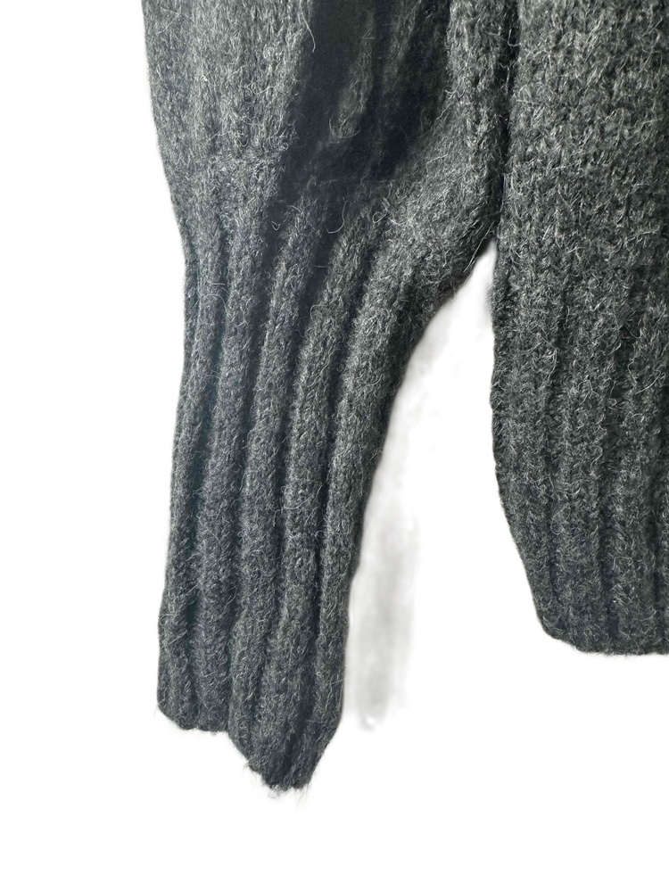 GAP Sweater Women Size Medium Charcoal Grey Pullover Funky Crew Neck Long Sleeve - Picture 7 of 10